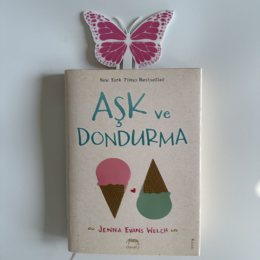 Mimito'nun eşsiz kitap ayracı koleksiyonuyla okuma keyfinizi katlayın ve her sayfada stilinizi yansıtın. Mimito'nun eşsiz kitap ayracı koleksiyonuyla okuma keyfinizi katlayın ve her sayfada stilinizi yansıtın.